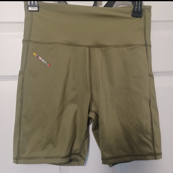 Saturdays New York City Pants - Saturdays All Terrain Olive Athletic biker shorts sz M